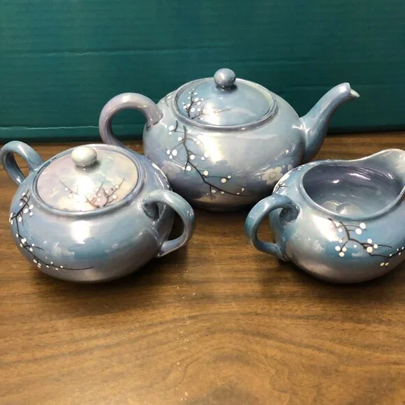 Handpainted Blue Pearl Cherry Blossom Lusterware 16 pc Tea